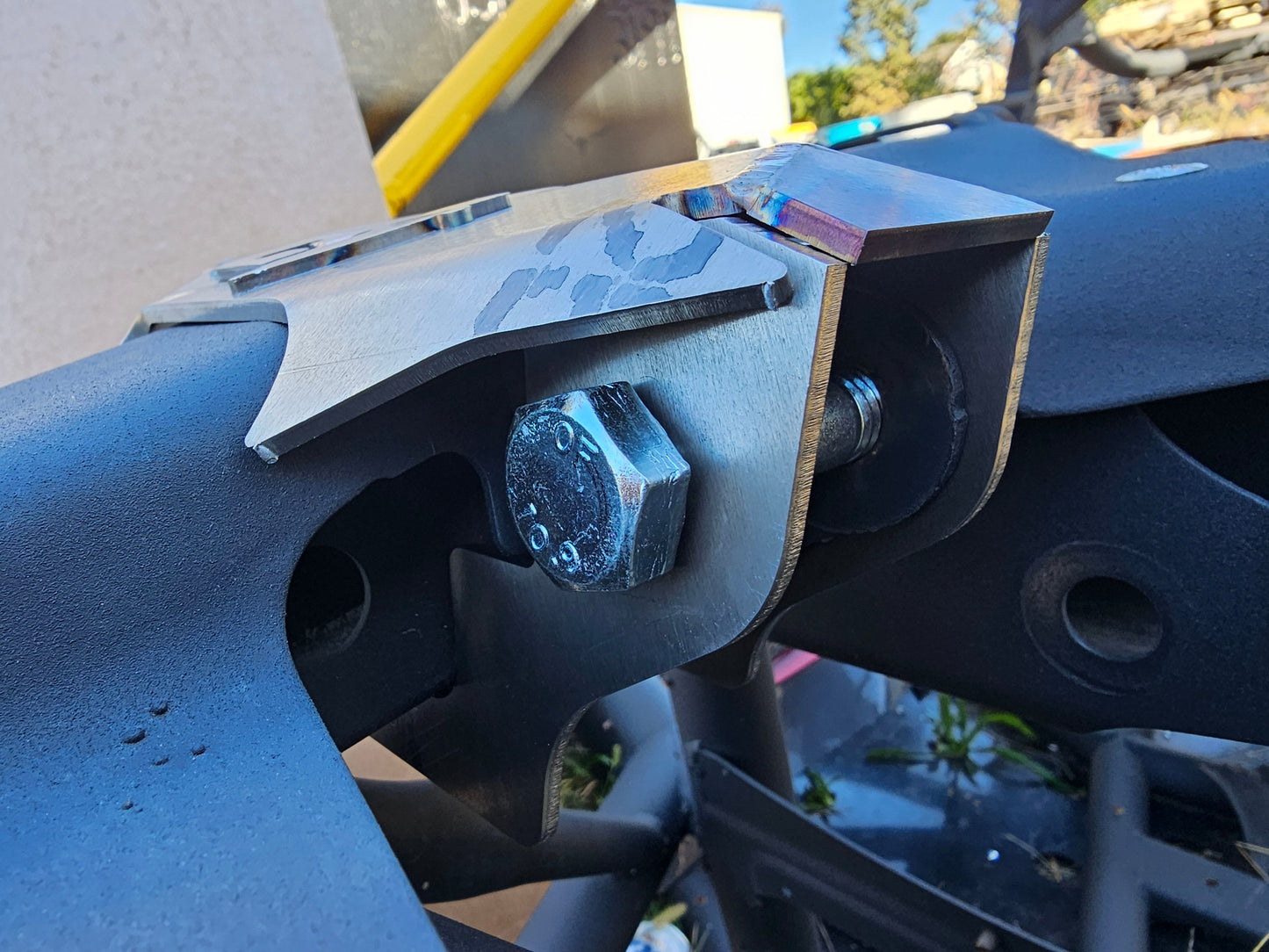 Maverick R Weld On Front Shock Brace